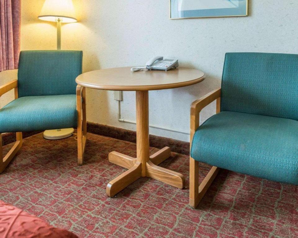 Quality Inn Royle Kittanning Экстерьер фото