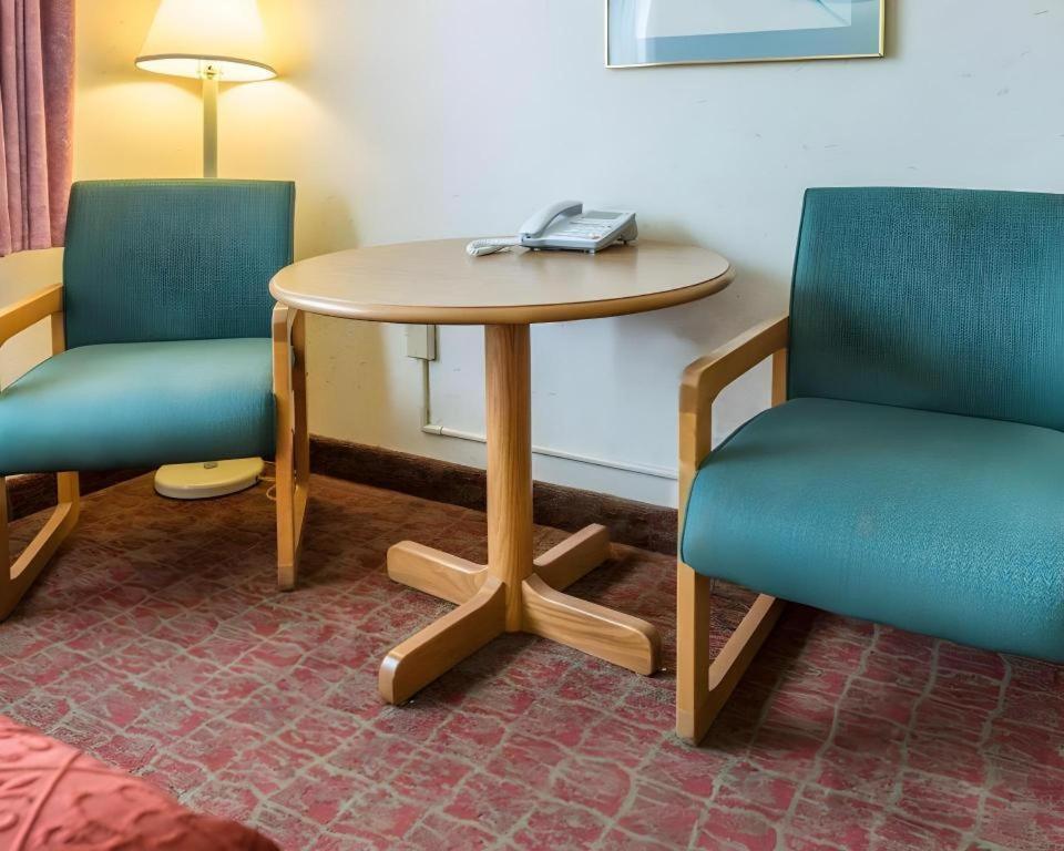 Quality Inn Royle Kittanning Экстерьер фото