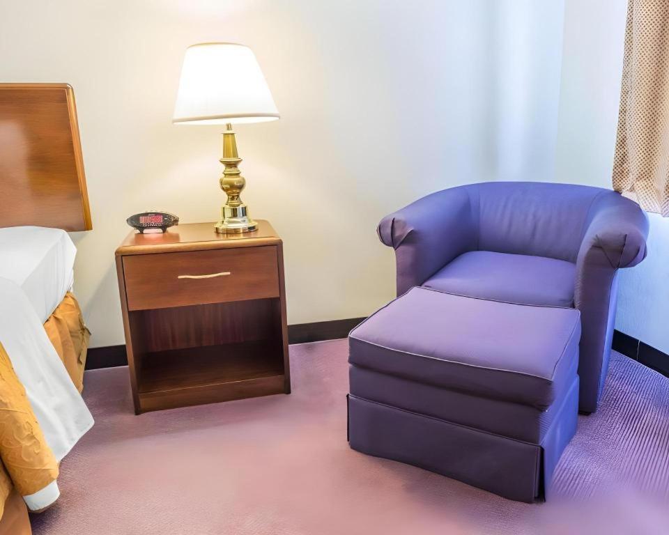 Quality Inn Royle Kittanning Экстерьер фото