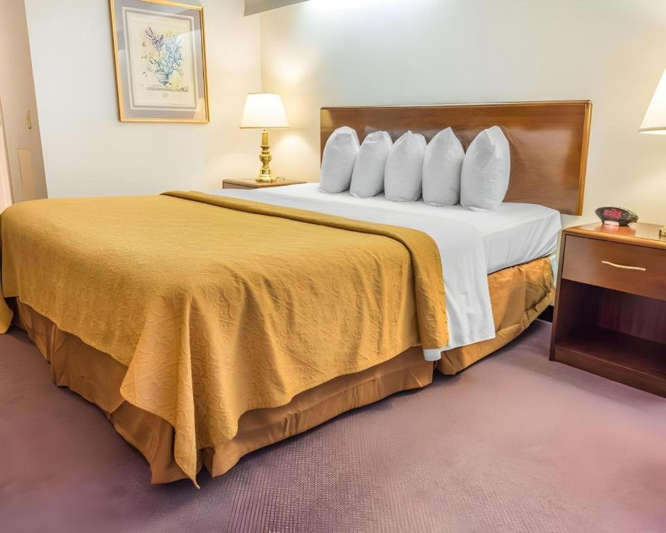 Quality Inn Royle Kittanning Экстерьер фото
